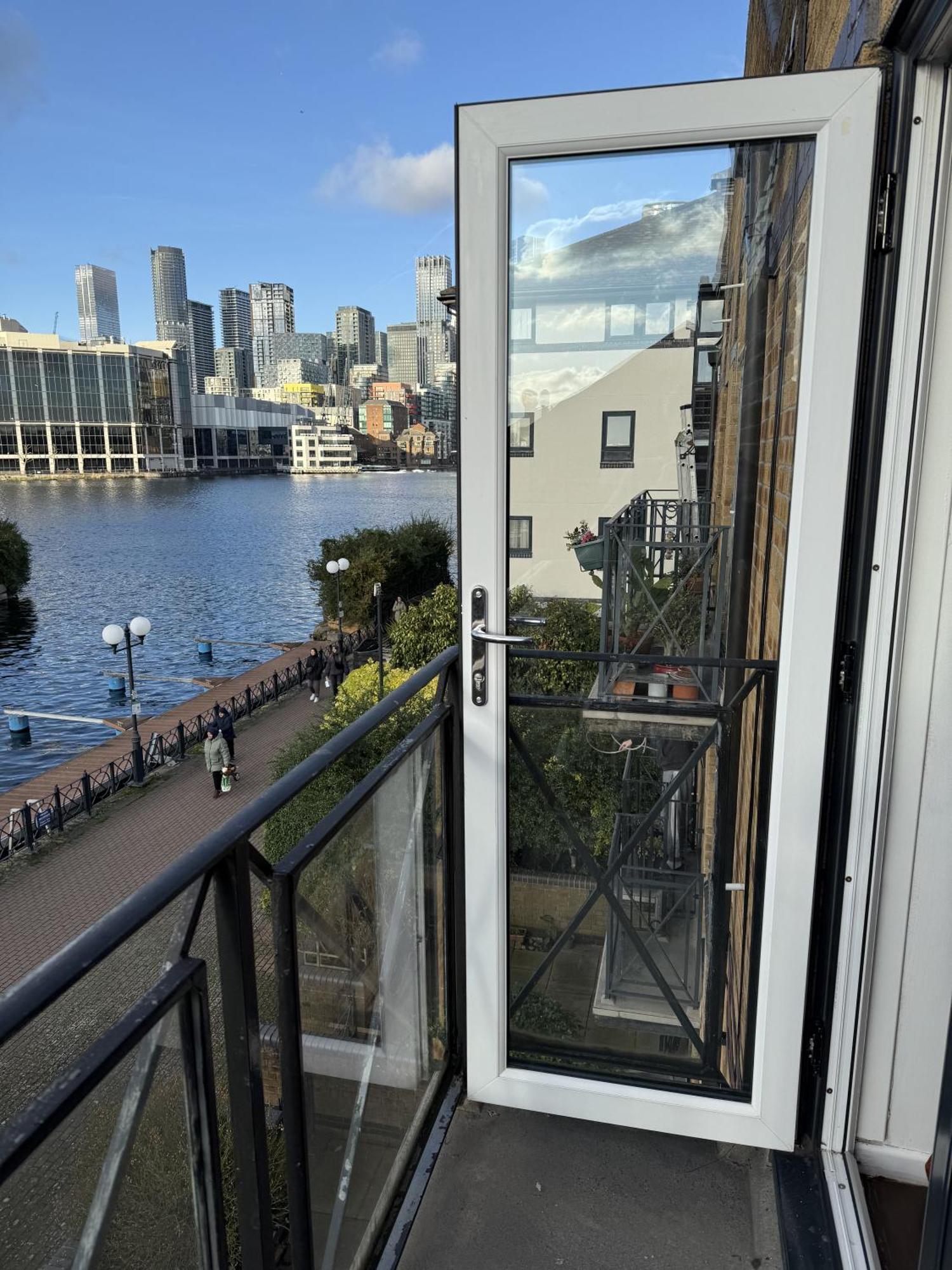 Clippers Quay Loft At Canary Wharf Londra