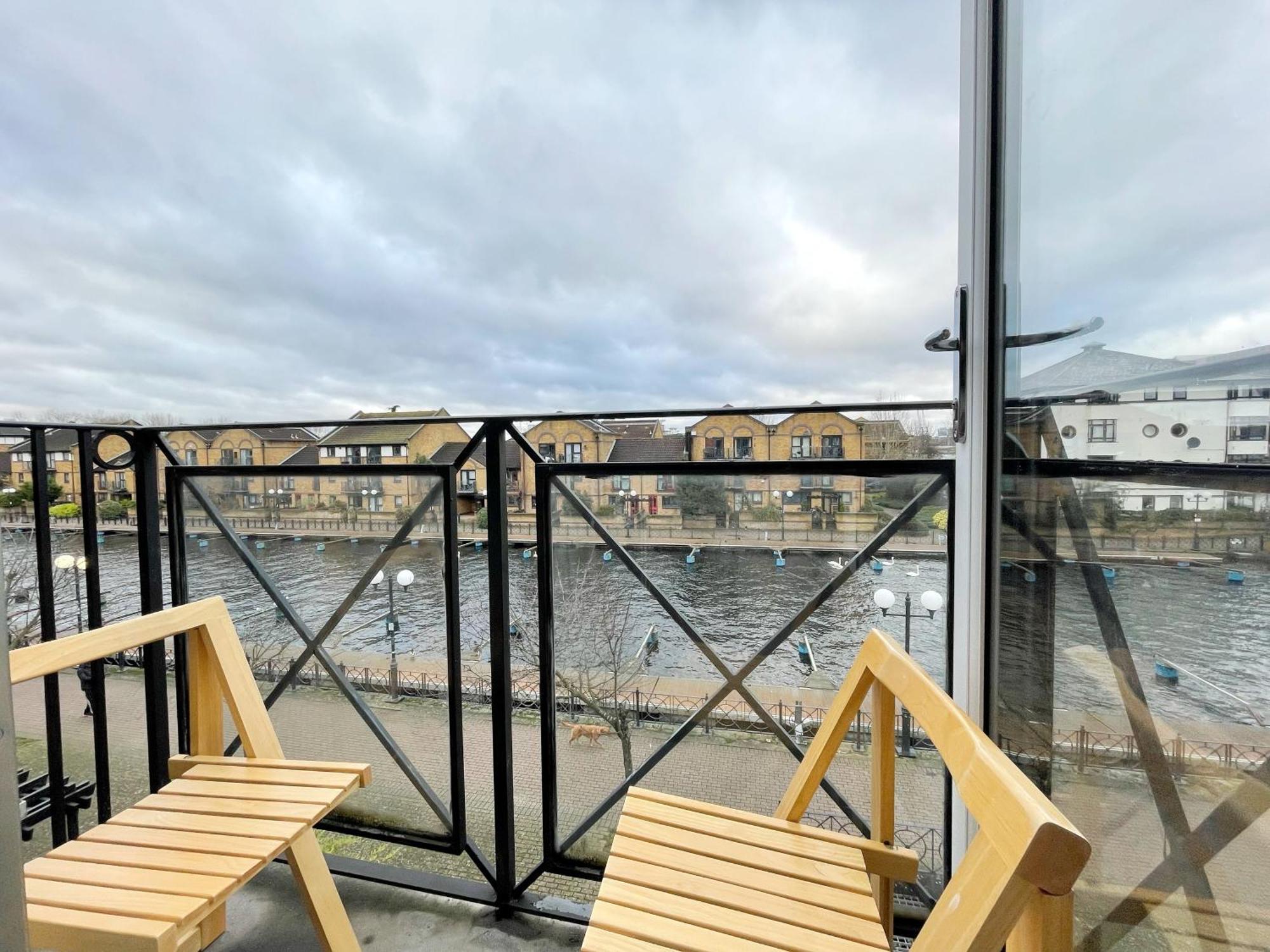 Clippers Quay Loft At Canary Wharf Alloggio in famiglia